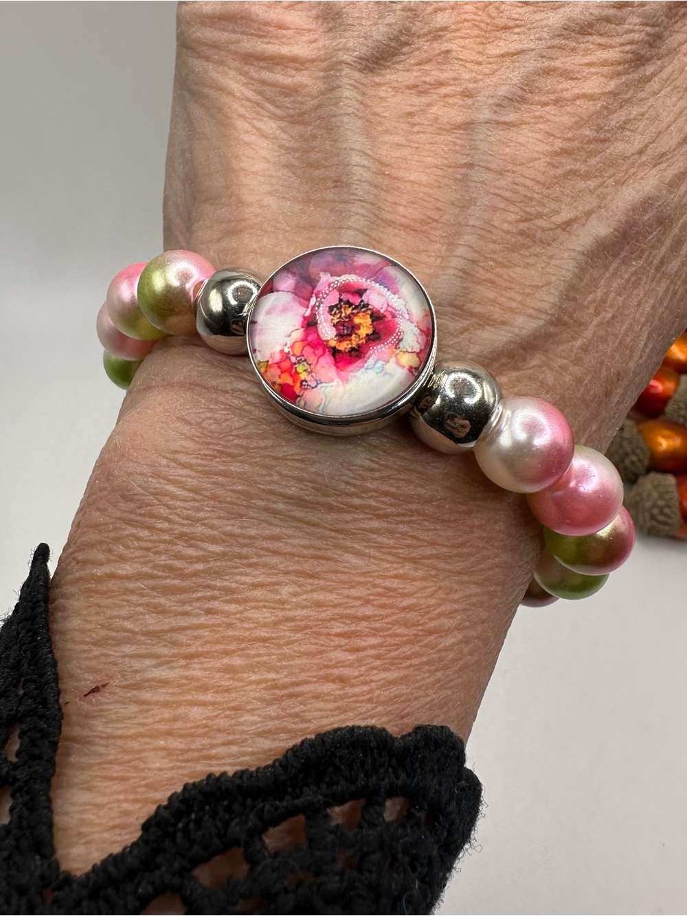 Snap Jewelry Pink & Green Faux Pearl Bracelet & 18mm Pink Floral Ginger Snap NWT